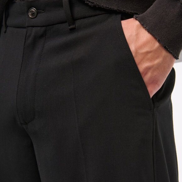 Abercrombie Mens' Baggy Trouser in Black - Picture 3 of 4